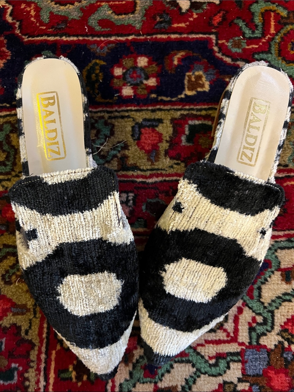 BALDIZ Amelia Handwoven Silk Velvet Ikat Mules Slides Black & Ivory Size 37